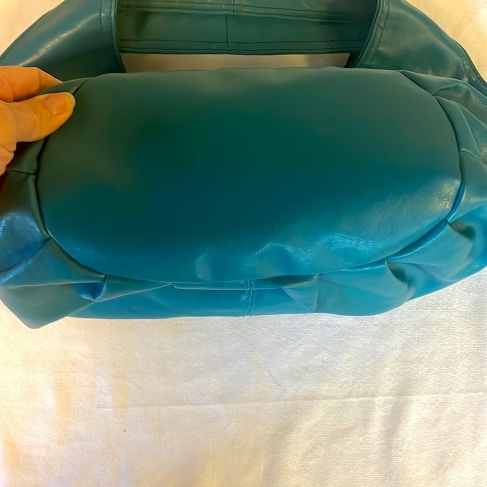 Faux Leather Bag Teal in color - Picture 2 of 7